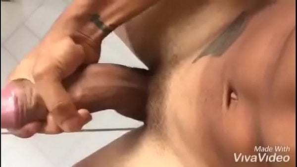 Porno gay 18 anos com a pica grossa e gostosa